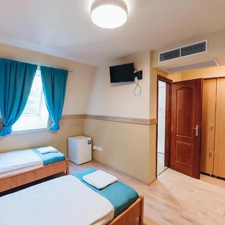 Castle Park Hermina-major